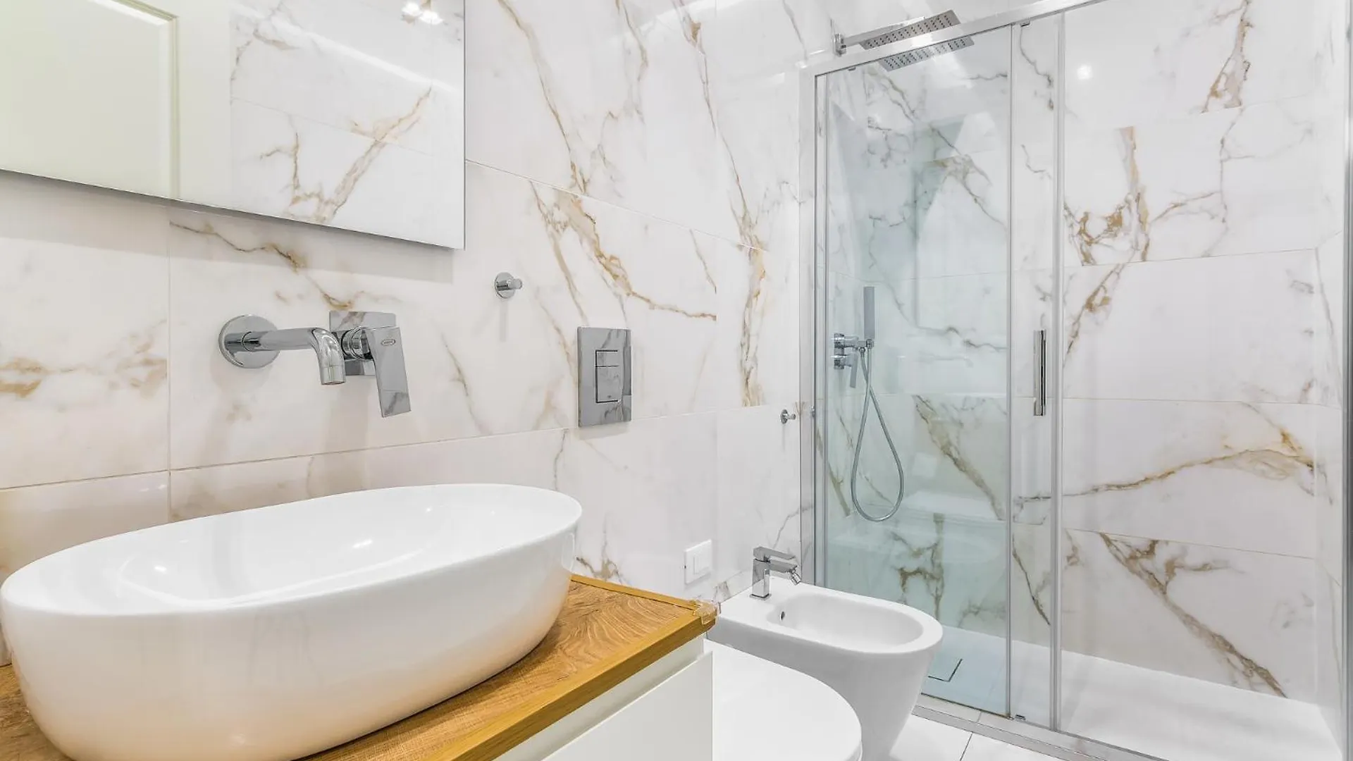 Milano Vetra-Parco Delle Basiliche 2 Pax- Wifi- Banfi Apartment  Milan