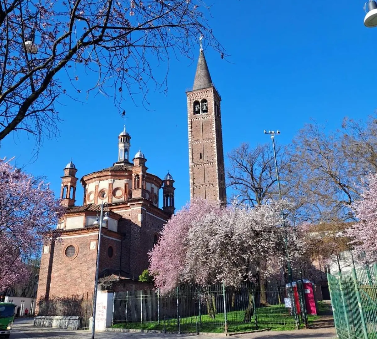 Milano Vetra-Parco Delle Basiliche 2 Pax- Wifi- Banfi Apartment 0*, Milan Italy